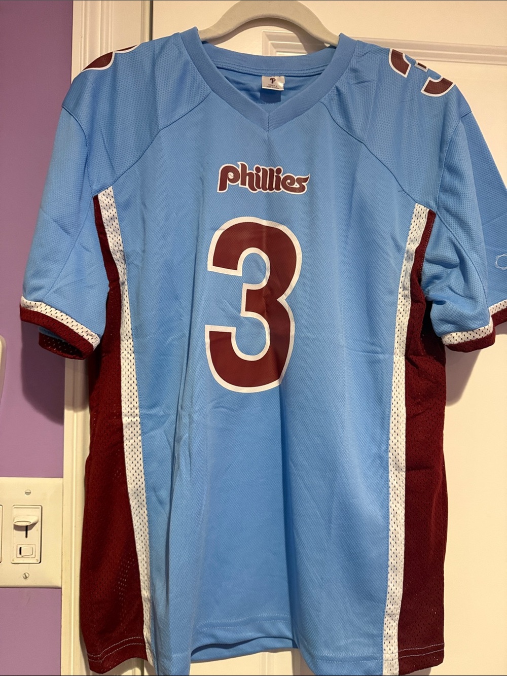 Phillies Harper jersey